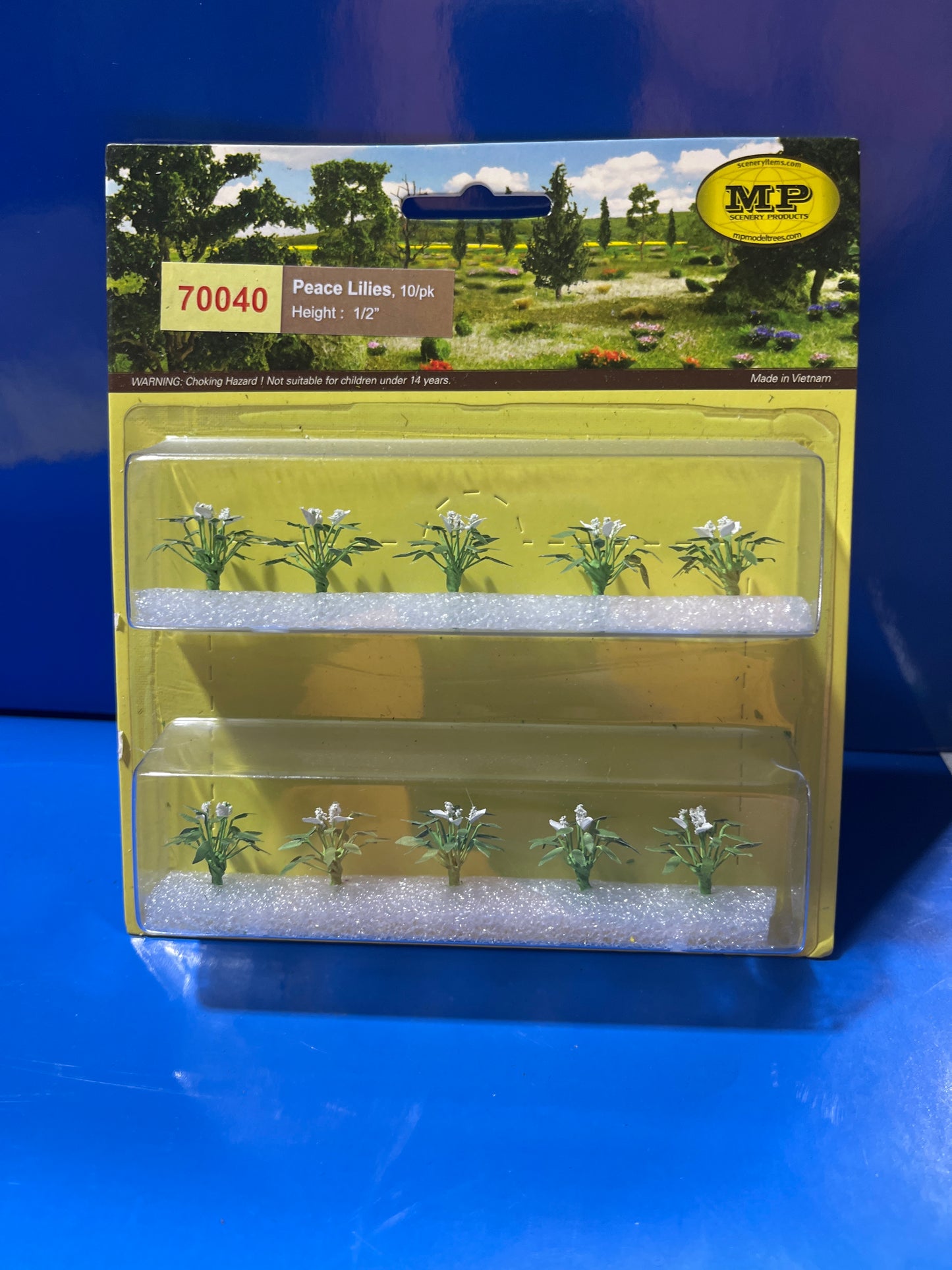 MP Scenery - Peace Lilies HO 10/pk