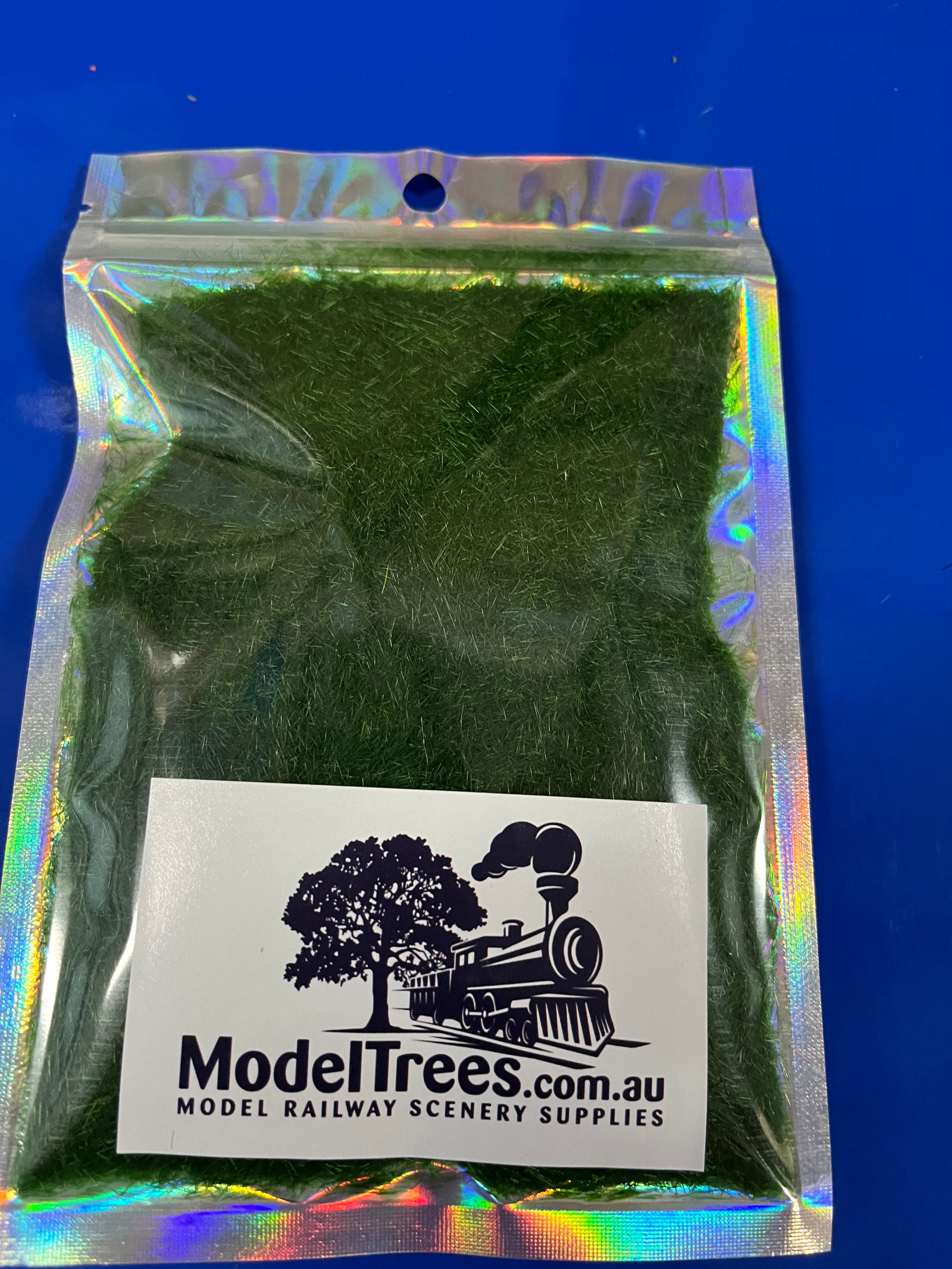 Krea Model Making Saplings - Dark Green - 8 Pieces, 4cm Tall - 1/160 N Scale