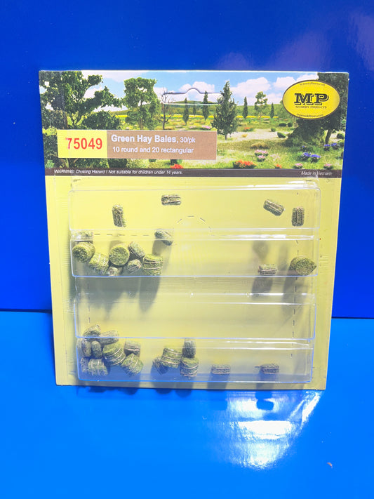MP Scenery - Green Hay Bales (10 round and 20 rectangular) - N Scale 30/pk