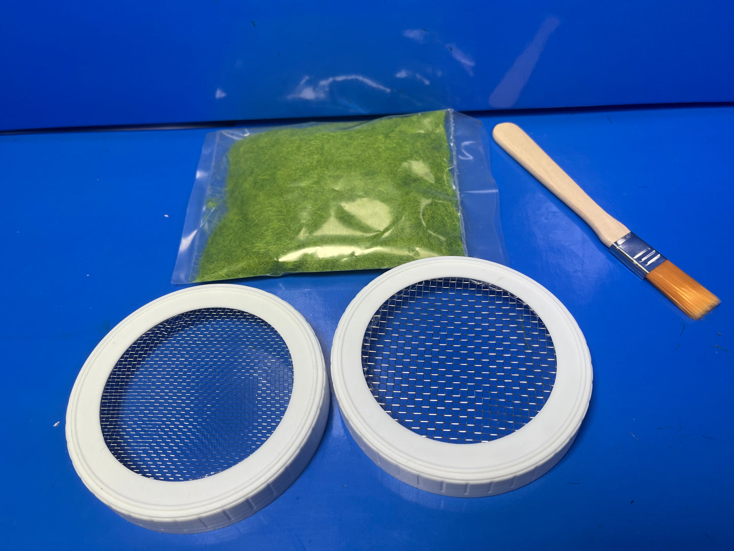 HobbyGear Static Grass Applicator Kit