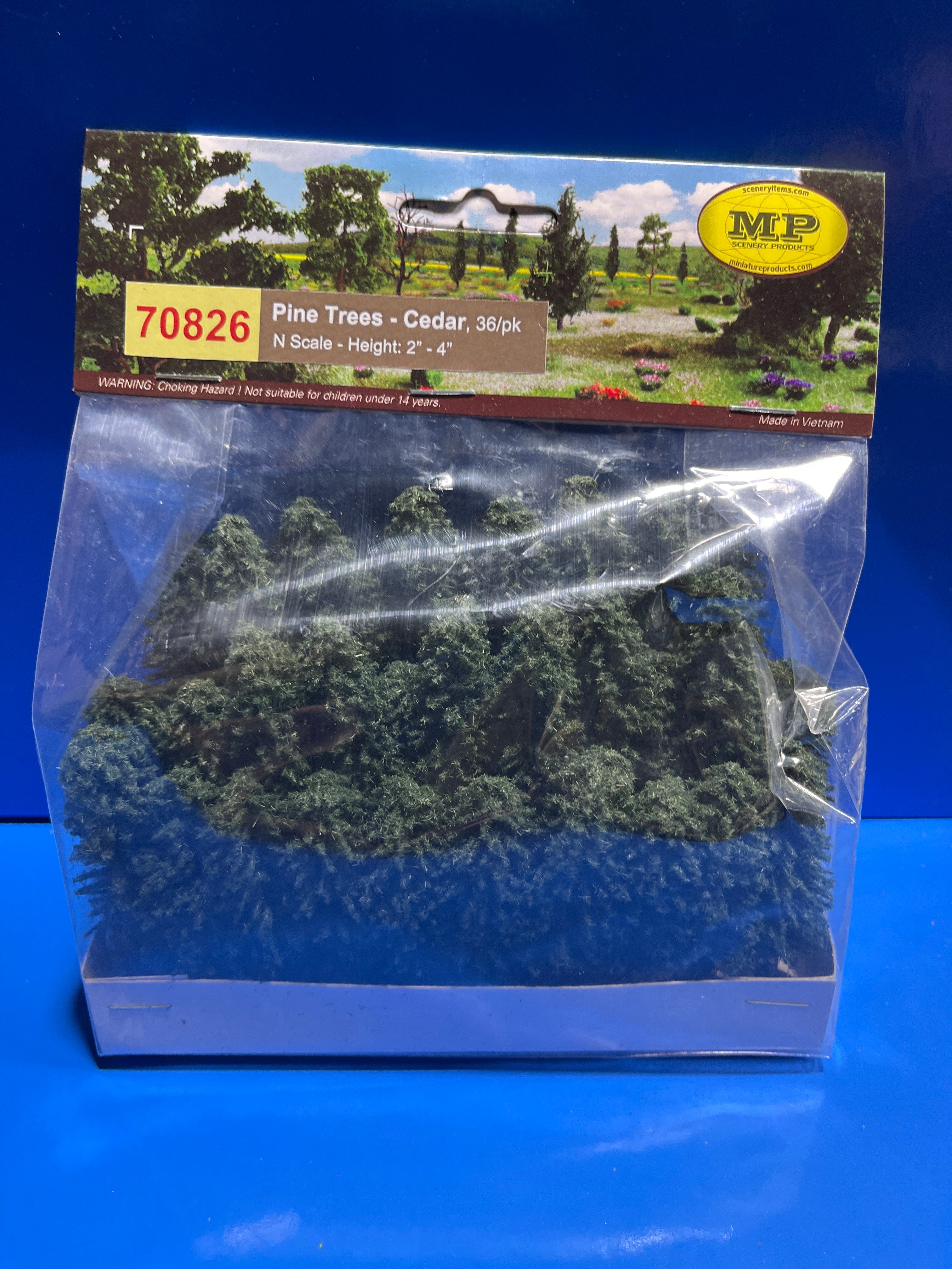 MP Scenery - Cedar - N Scale 36/pk – Model Box