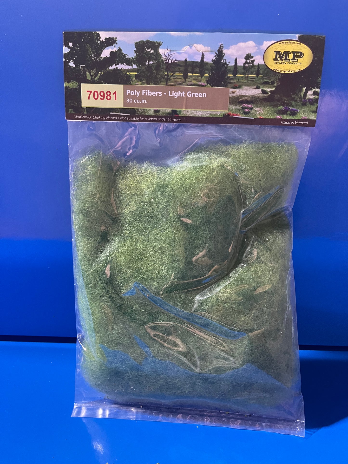 MP Scenery - Poly-Fiber - Light Green  30 Cu. In./pk