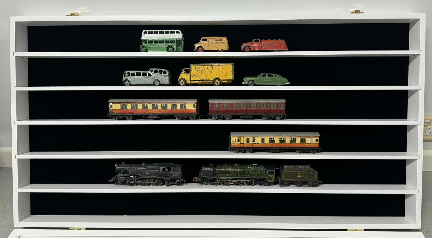 Timber Display Case - White